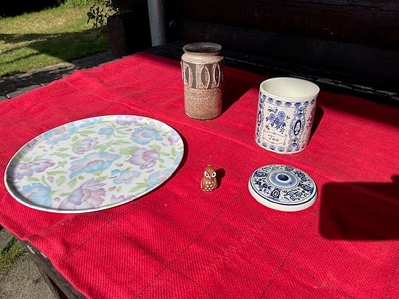 Product image 1 of 3