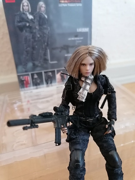 Product image 2 of 8