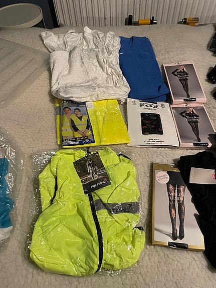 Product image 1 of 7