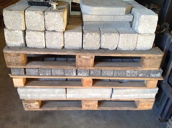 Product image 1 of 4