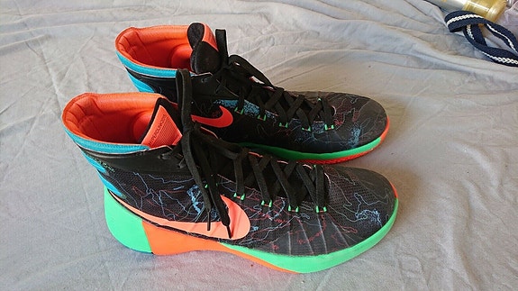 Product image 1 of 6