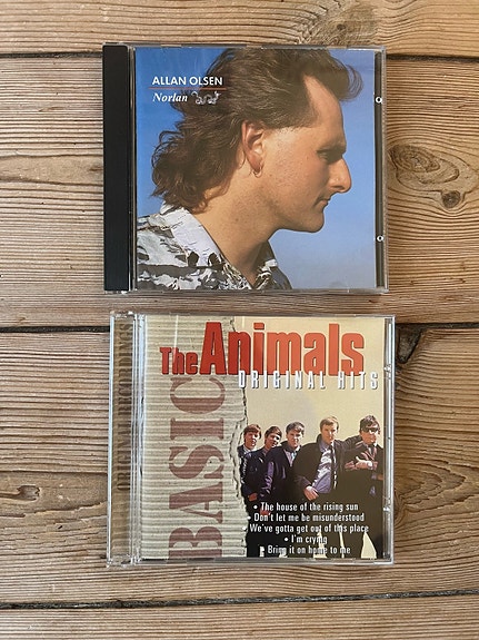 Product image 1 of 2