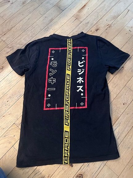 Product image 1 of 4