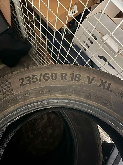 Product image 1 of 7