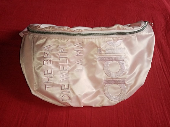 Product image 1 of 7