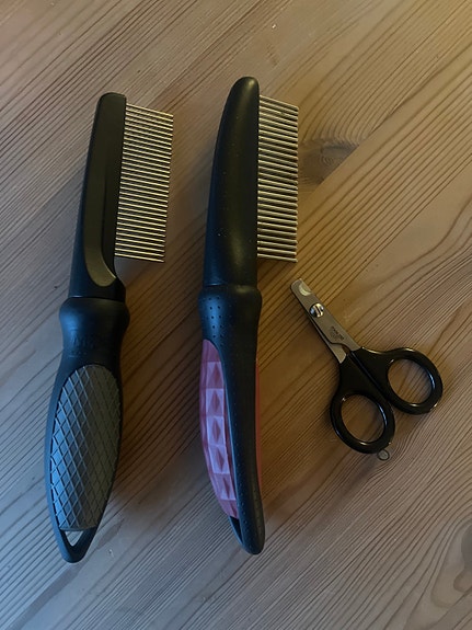 Product image 1 of 2