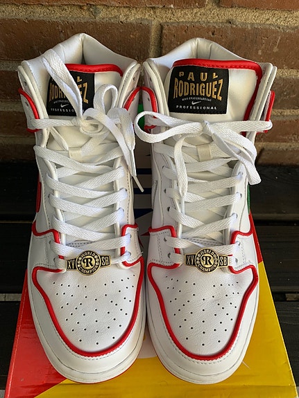 Product image 1 of 4