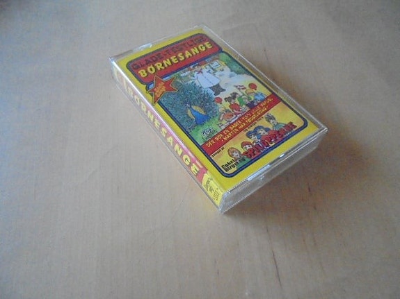 Product image 1 of 2