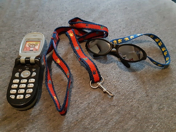 Product image 1 of 2