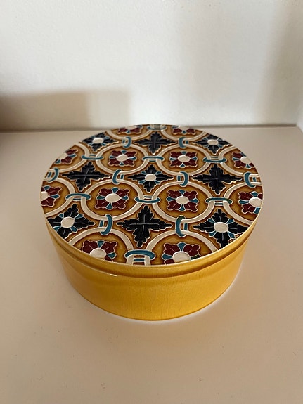 Product image 1 of 8