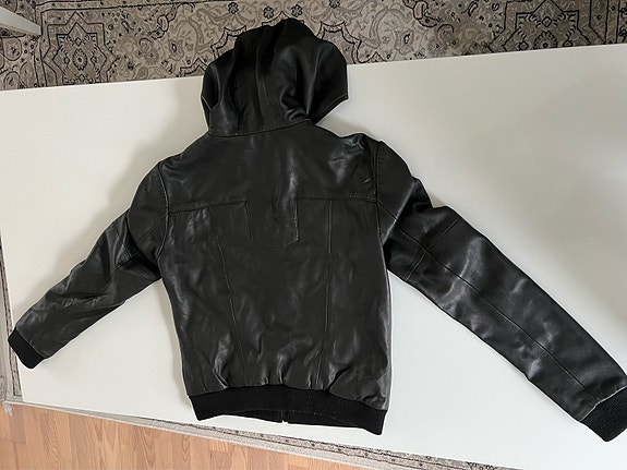 Product image 8 of 8
