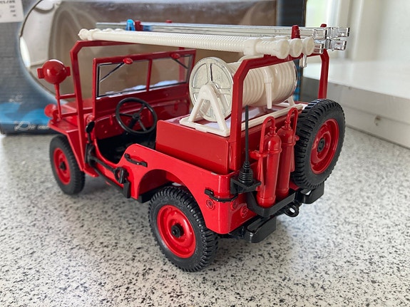 Product image 2 of 7