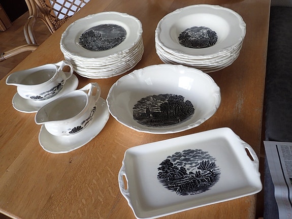 Product image 1 of 5