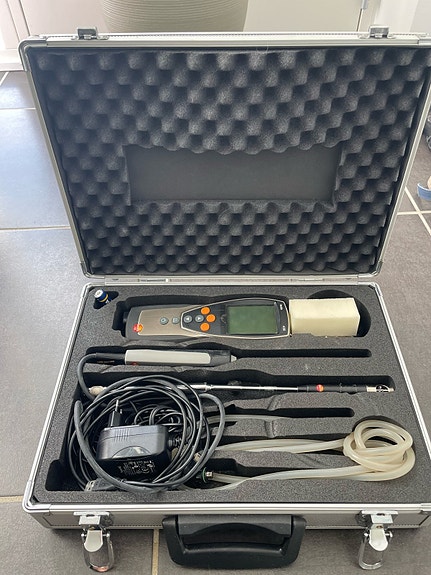 Product image 1 of 8