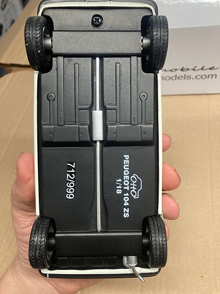 Product image 8 of 8