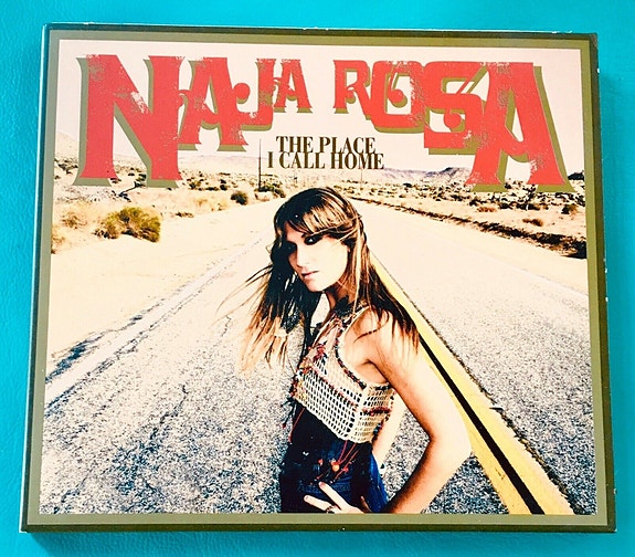 Product image 1 of 3