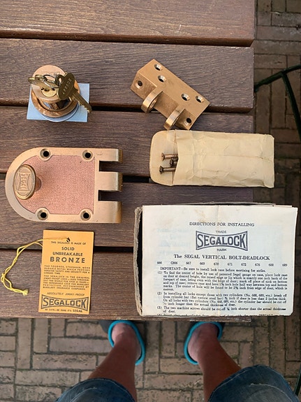 Product image 3 of 4