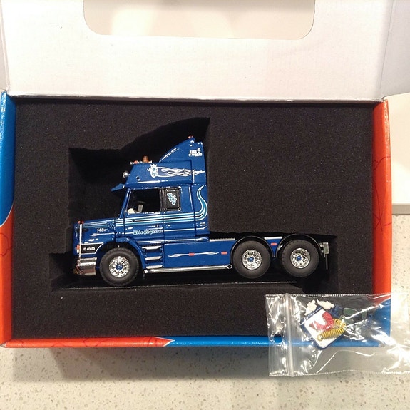 Product image 7 of 8