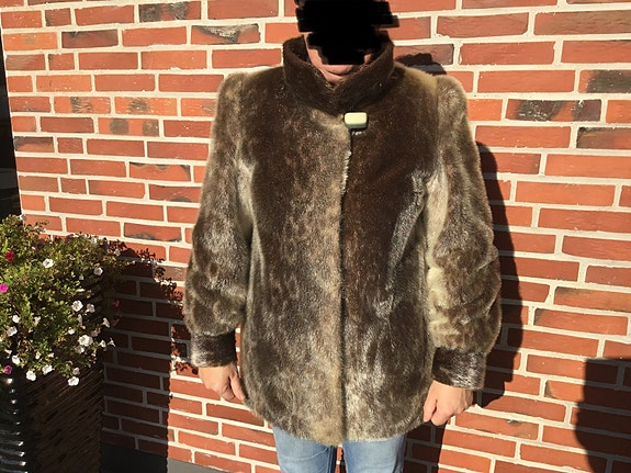 Product image 1 of 5