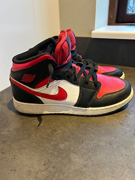 Product image 1 of 6