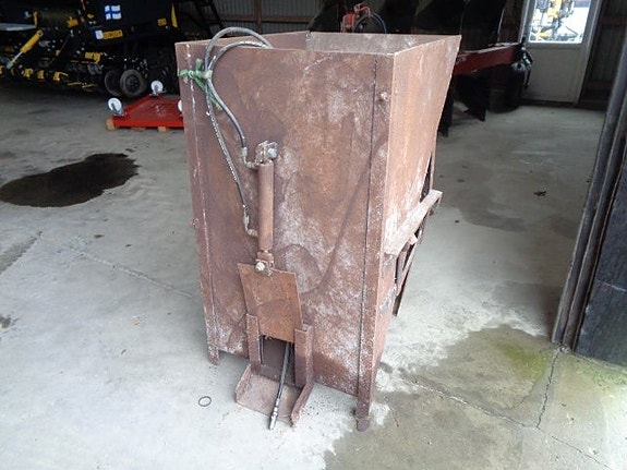 Product image 1 of 8