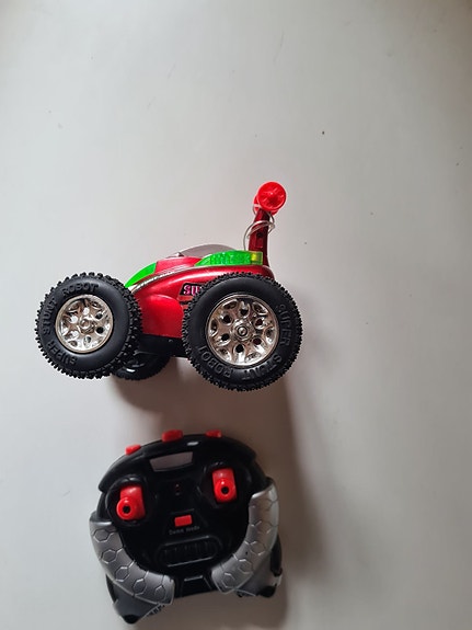 Product image 1 of 3