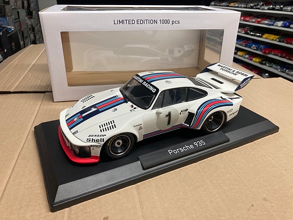 Product image 1 of 8