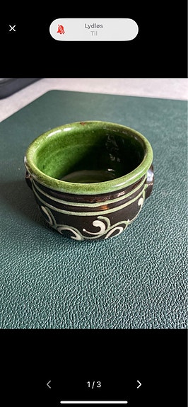 Product image 1 of 3