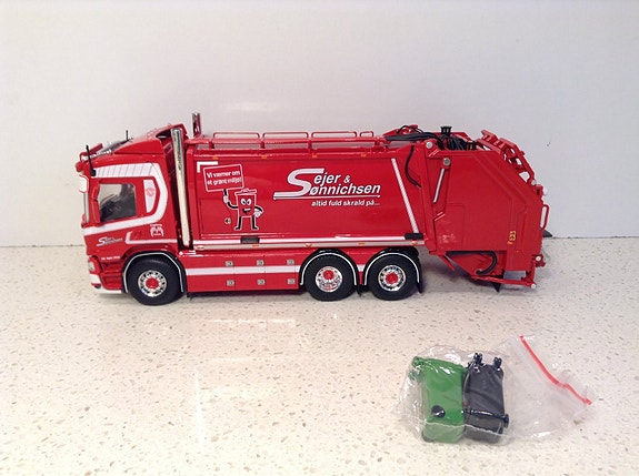 Product image 5 of 8