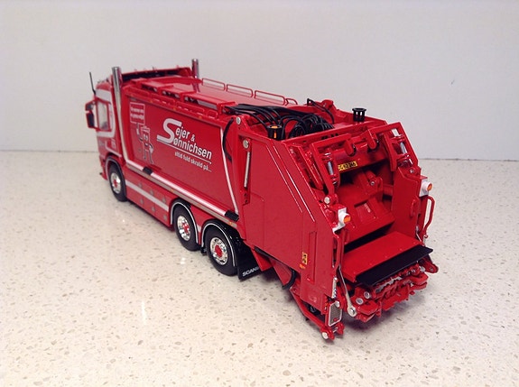 Product image 4 of 8