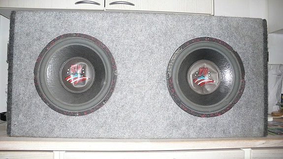 Product image 1 of 2