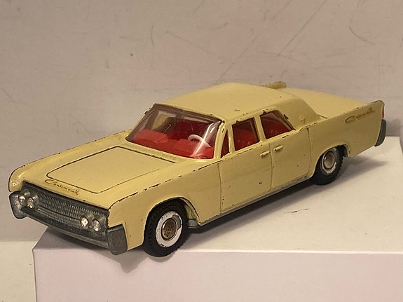 Product image 1 of 8