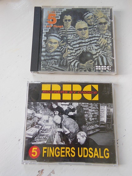 Product image 1 of 3