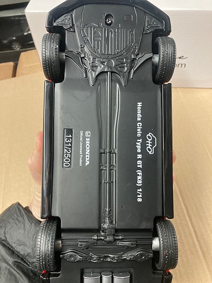 Product image 8 of 8