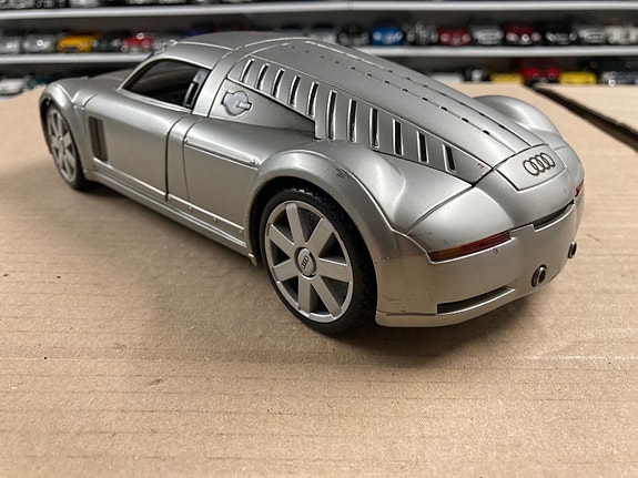 Product image 2 of 7