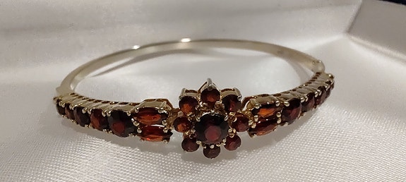 Product image 1 of 8