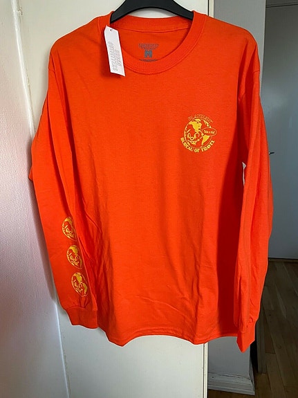 Product image 1 of 8