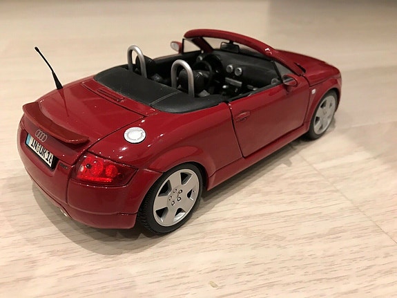 Product image 3 of 7