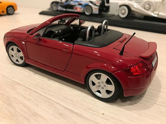 Product image 2 of 8