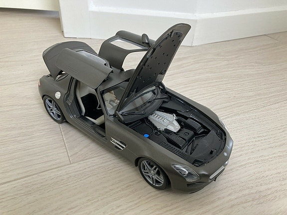 Product image 5 of 8