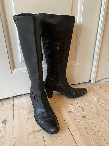 Product image 1 of 7