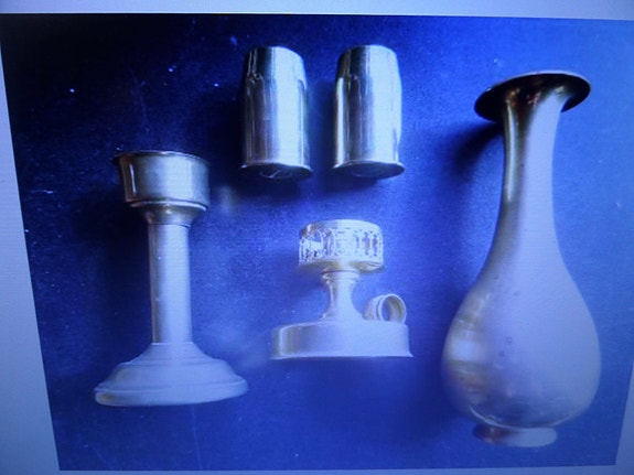 Product image 1 of 4