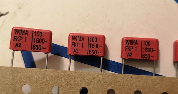 Product image 1 of 3