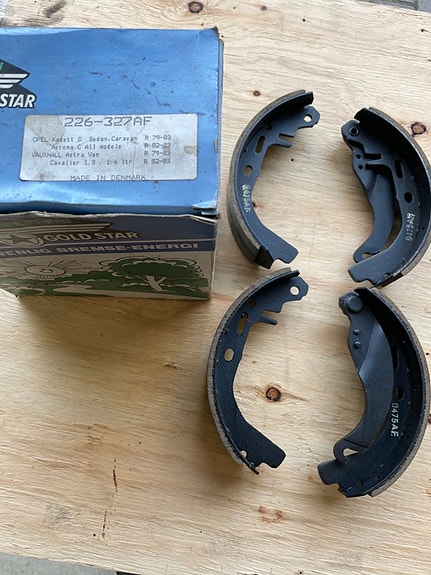 Product image 1 of 2