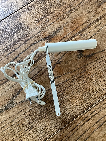 Product image 1 of 2