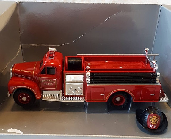 Product image 1 of 7