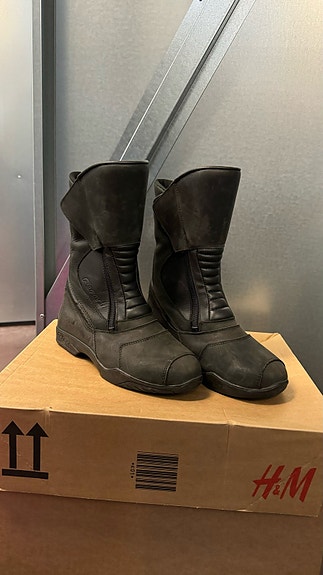 Product image 1 of 8