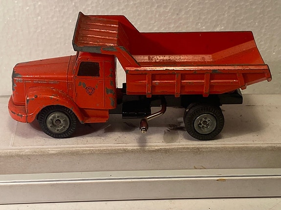 Product image 1 of 8