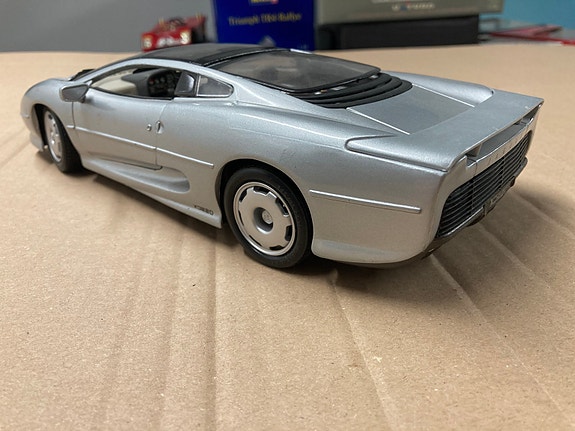 Product image 2 of 8