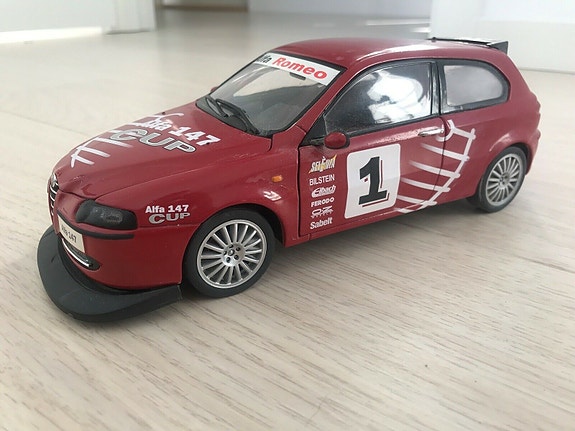 Product image 1 of 8